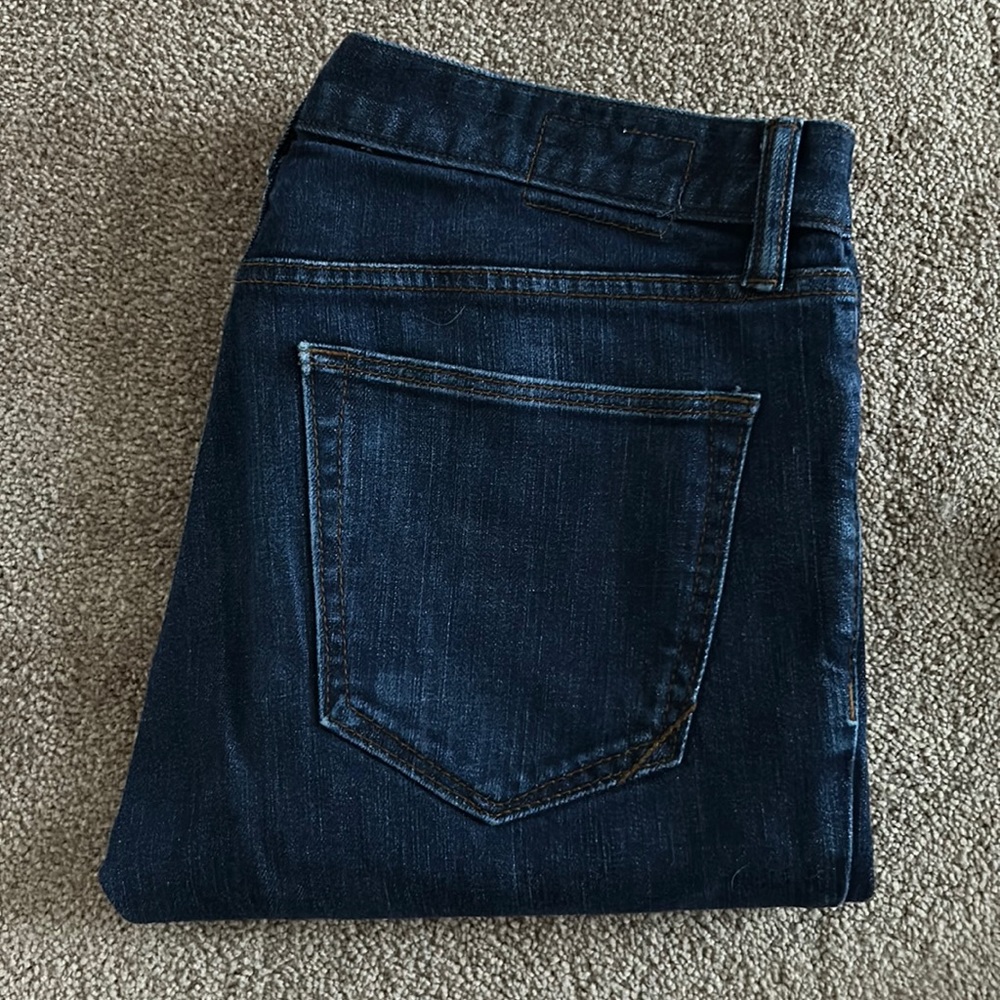 Banana Republic. Jeans. 30W 32L slim.